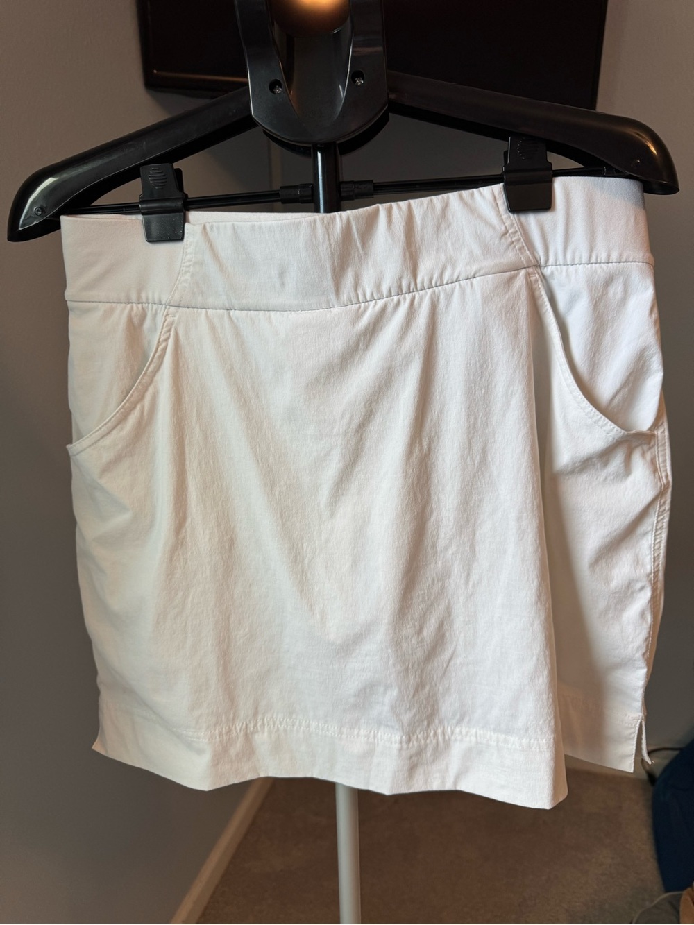 Columbia White Women's Active Skort with Pockets